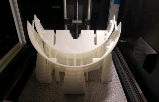 為什么要選擇SLA 3D打印機(jī)？使用SLA 3D打印機(jī)的好處有哪些？